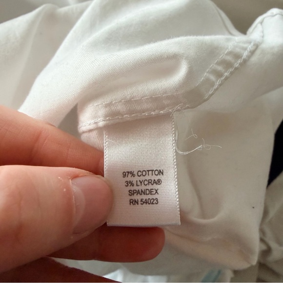 Banana Republic | Button Down Non-Iron Fitted Dress Shirt - Picture 5 of 6